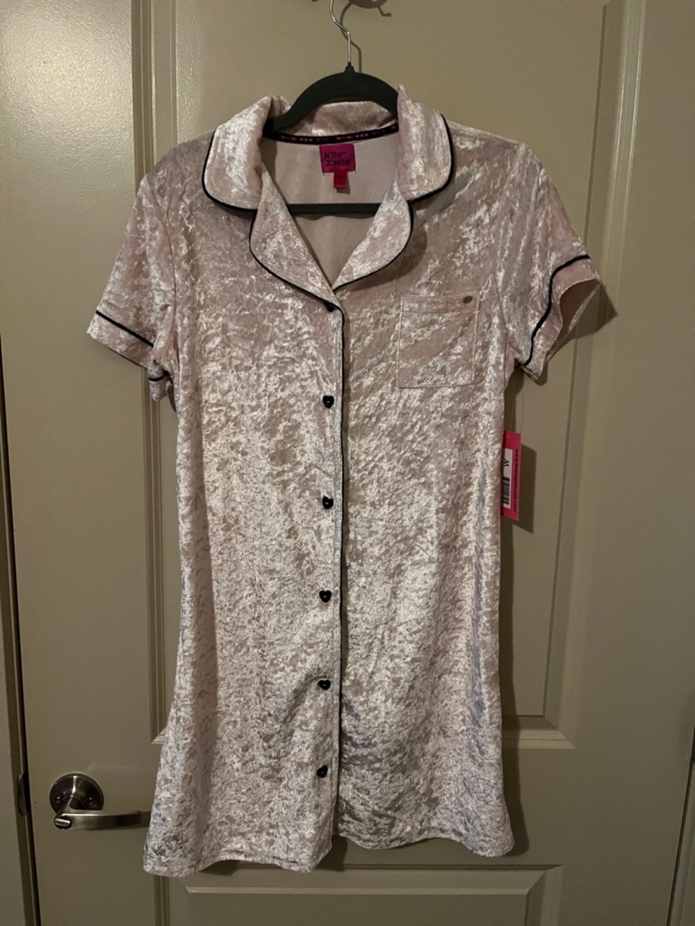 Betsey Johnson Pale Pink Crushed Velvet fairy heart dainty Nightshirt